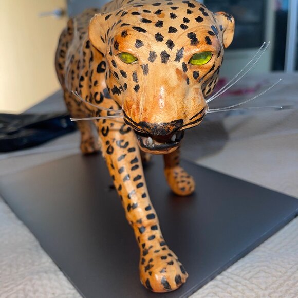Vintage Leather Wrapped Paper Mache Leopard Green Eyes Teeth Whiskers - Picture 10 of 11